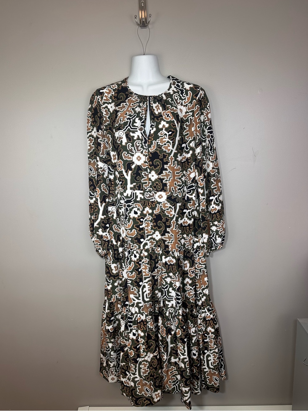 Charlotte Brody Silk Long Sleeve Midi Dress Keyhole Tiered Skirt Olive Bohemian